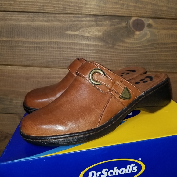 Dr.Scholls Bree Leather Clogs New in Box Brown 7 - Picture 1 of 8